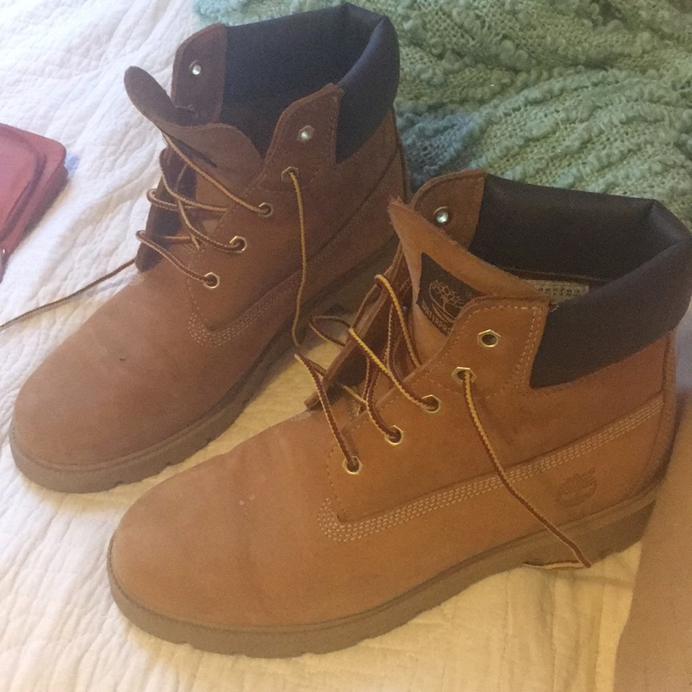 Timberlands - Picture 2 of 4